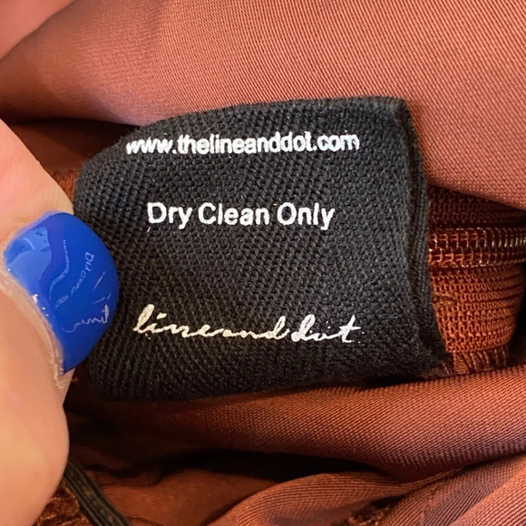 Line and Dot Giselle Jumpsuit Cinnamon Brown silky long sleeve 33603 - Picture 14 of 15